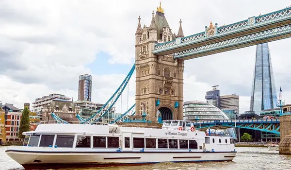 Thames River Cruise, River Thames, London Sightseeing Pass.
Visiting London for the Marathon.